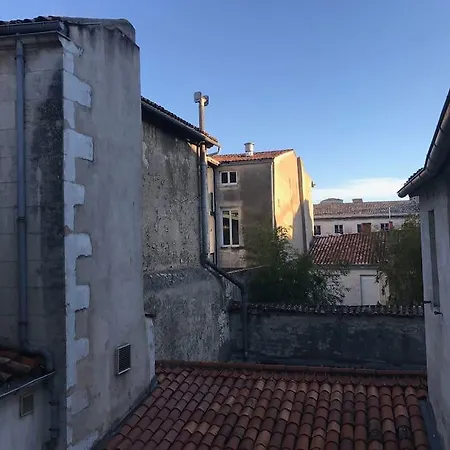 Au Coeur De La Ville +wifi Apartahotel *