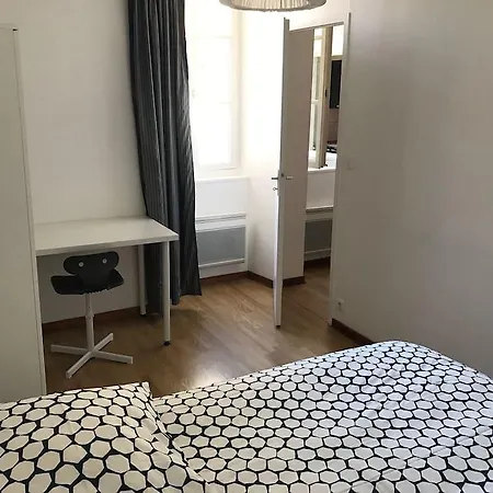 Au Coeur De La Ville +wifi * La Rochelle (Charente-Maritime)